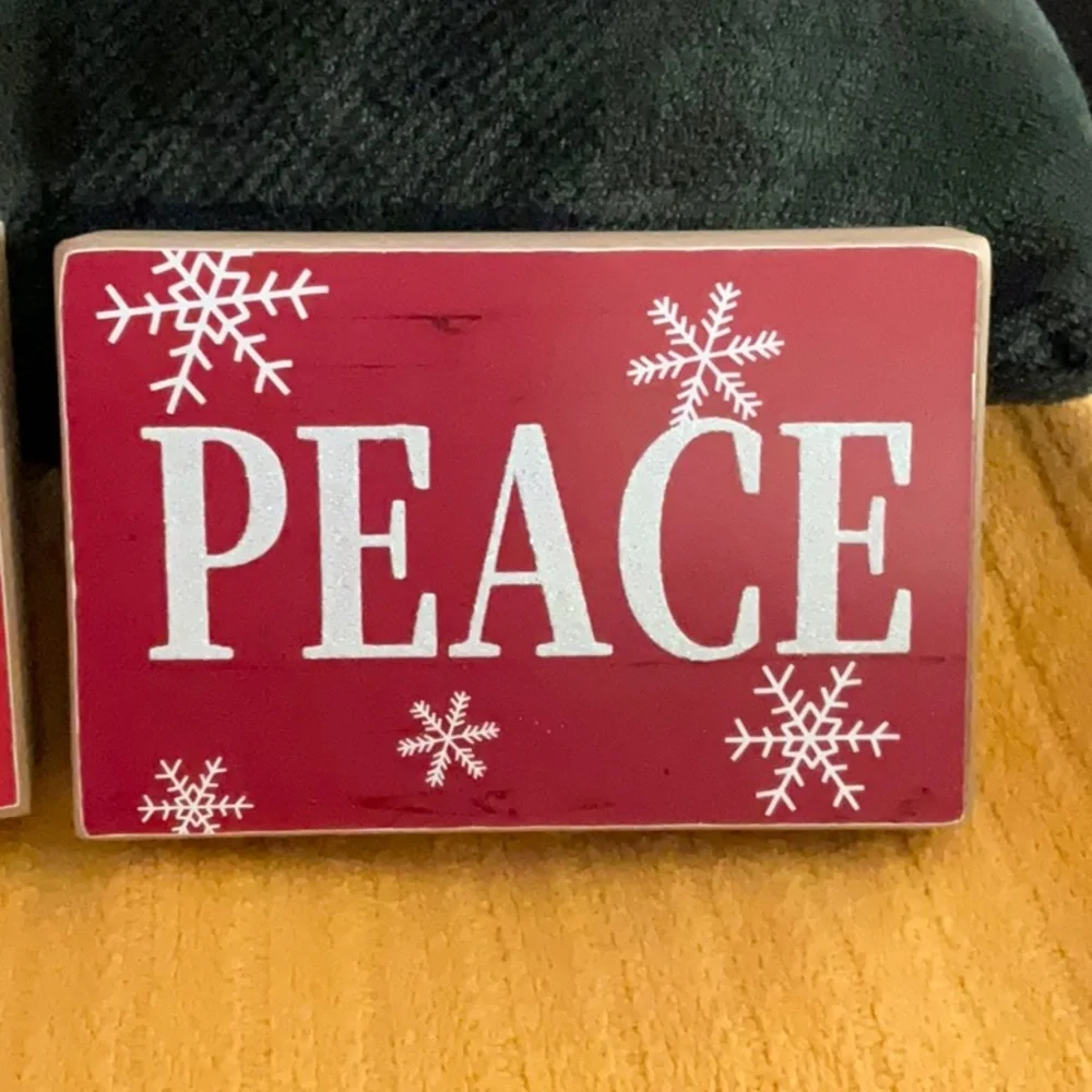 Holiday 'Hope' and 'Peace' Red Wooden Block Signs - Set of 2